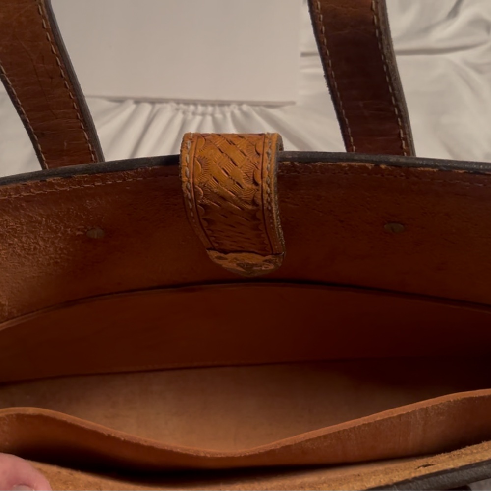 Leather Oakleaf briefcase - Picture 5 of 8